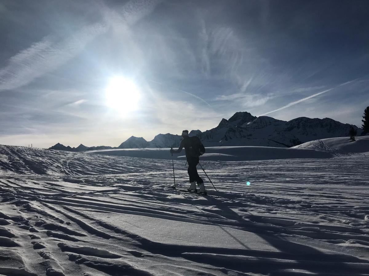 Apart Alp Line Lägenhet Mils bei Imst Exteriör bild