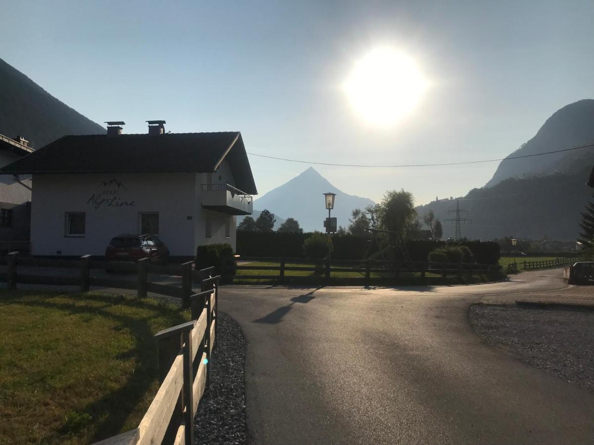 Apart Alp Line Lägenhet Mils bei Imst Exteriör bild